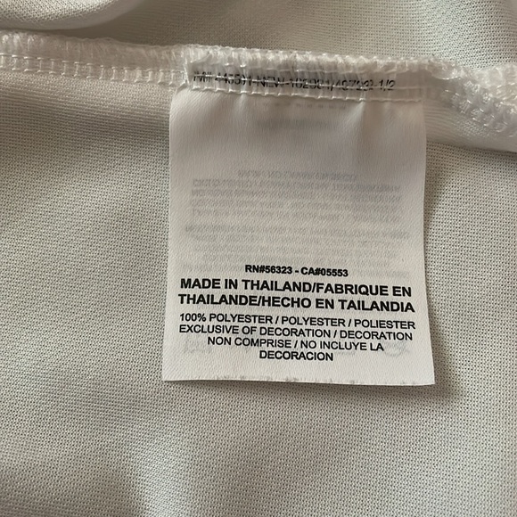 Nike dri-fit polo with stitched swoosh to front - Picture 6 of 7